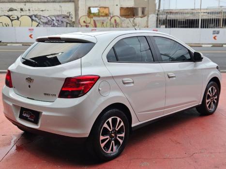 CHEVROLET Onix Hatch 1.4 4P FLEX LTZ, Foto 6