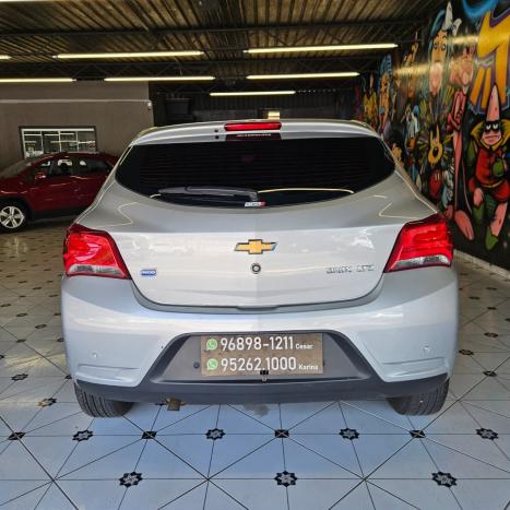 CHEVROLET Onix Hatch 1.4 4P FLEX LTZ AUTOMTICO, Foto 4