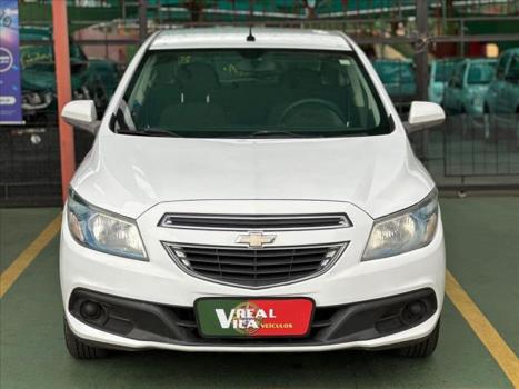 CHEVROLET Onix Hatch 1.4 4P FLEX LT, Foto 2 CHEVROLET Onix Hatch 1.4 4P FLEX LT, Foto 2