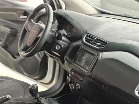 CHEVROLET Onix Hatch 1.4 4P FLEX LT, Foto 5 CHEVROLET Onix Hatch 1.4 4P FLEX LT, Foto 5