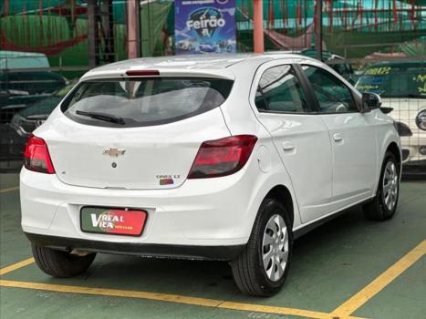 CHEVROLET Onix Hatch 1.4 4P FLEX LT, Foto 8 CHEVROLET Onix Hatch 1.4 4P FLEX LT, Foto 8