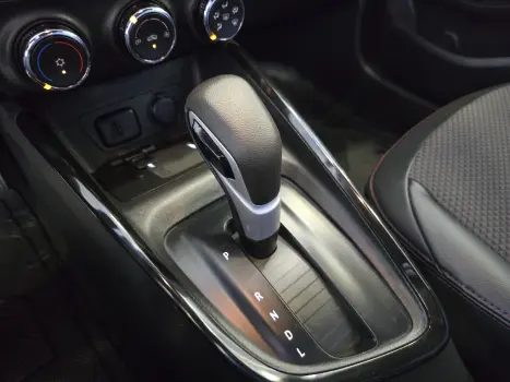 CHEVROLET Onix Hatch 1.0 12V 4P FLEX RS TURBO AUTOMÁTICO, Foto 9 CHEVROLET Onix Hatch 1.0 12V 4P FLEX RS TURBO AUTOMÁTICO, Foto 9