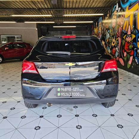 CHEVROLET Onix Hatch 1.0 12V 4P FLEX LT, Foto 4 CHEVROLET Onix Hatch 1.0 12V 4P FLEX LT, Foto 4