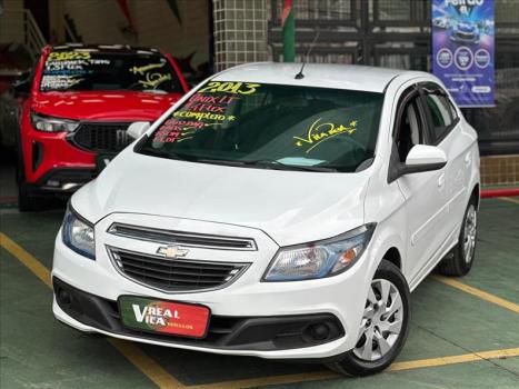 CHEVROLET Onix Hatch 1.4 4P FLEX LT, Foto 3 CHEVROLET Onix Hatch 1.4 4P FLEX LT, Foto 3