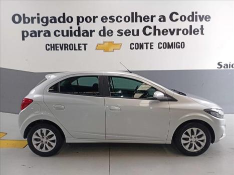 CHEVROLET Onix Hatch 1.4 4P FLEX LT, Foto 15