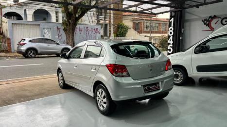 CHEVROLET Onix Hatch 1.0 4P FLEX LT, Foto 6