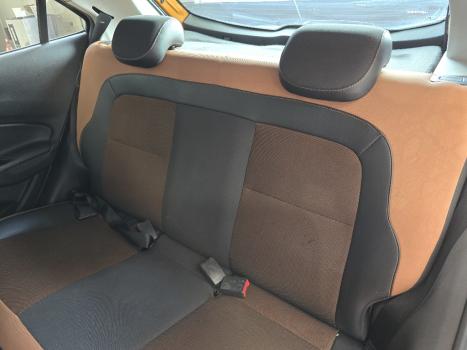 CHEVROLET Onix Hatch 1.4 4P FLEX ACTIV, Foto 16