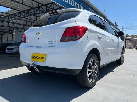 CHEVROLET Onix Hatch 1.4 4P FLEX LTZ, Foto 5