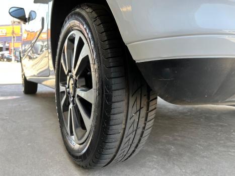 CHEVROLET Onix Hatch 1.4 4P FLEX LTZ, Foto 16