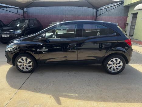 CHEVROLET Onix Hatch 1.4 4P FLEX LT, Foto 8