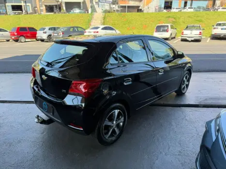 CHEVROLET Onix Hatch 1.4 4P FLEX LTZ AUTOMTICO, Foto 4
