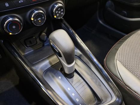 CHEVROLET Onix Hatch 1.0 12V 4P FLEX RS TURBO AUTOMTICO, Foto 9