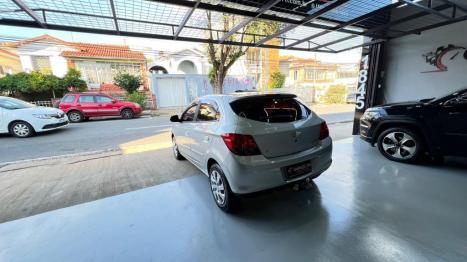 CHEVROLET Onix Hatch 1.4 4P FLEX LT, Foto 7