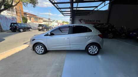 CHEVROLET Onix Hatch 1.4 4P FLEX LT, Foto 8
