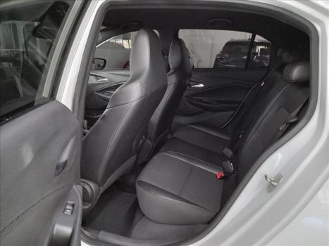 CHEVROLET Onix Hatch 1.0 12V 4P FLEX TURBO AUTOMTICO, Foto 9