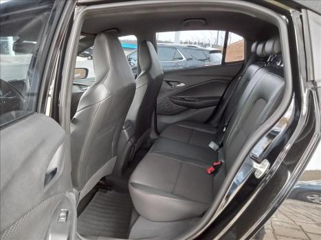 CHEVROLET Onix Hatch 1.0 12V 4P FLEX RS TURBO AUTOMTICO, Foto 9
