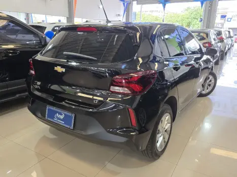 CHEVROLET Onix Hatch 1.0 4P FLEX LT, Foto 6