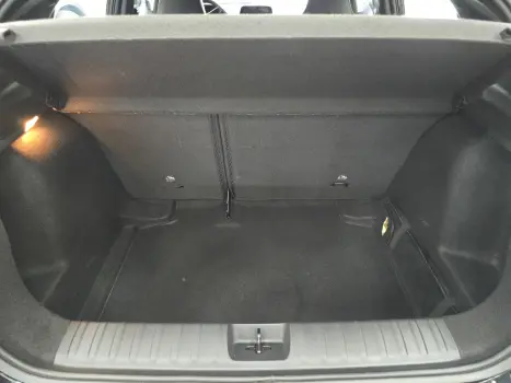 CHEVROLET Onix Hatch 1.0 12V 4P FLEX RS TURBO AUTOMTICO, Foto 18