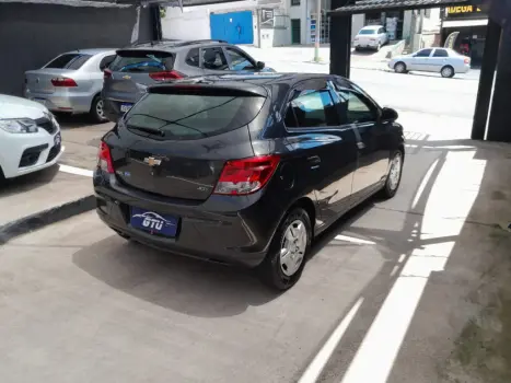 CHEVROLET Onix Hatch 1.0 4P FLEX JOY, Foto 4