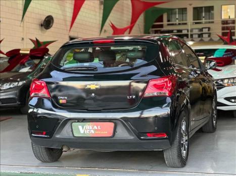 CHEVROLET Onix Hatch 1.4 4P FLEX LTZ AUTOMTICO, Foto 10