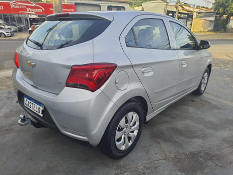 CHEVROLET Onix Hatch 1.0 4P FLEX LT, Foto 3