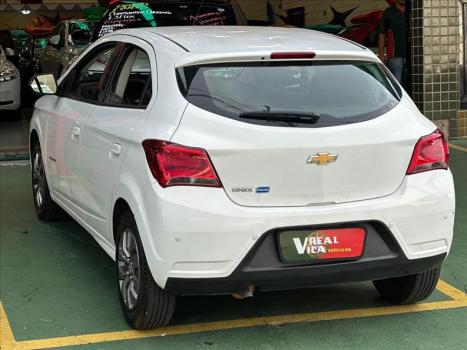 CHEVROLET Onix Hatch 1.4 4P FLEX ADVANTAGE AUTOM�TICO, Foto 8