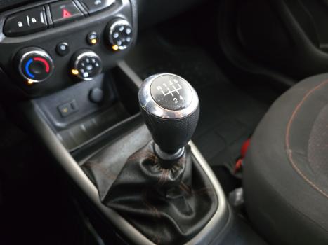 CHEVROLET Onix Hatch 1.4 4P FLEX LTZ, Foto 9