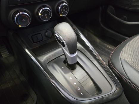 CHEVROLET Onix Hatch 1.0 12V 4P FLEX RS TURBO AUTOM�TICO, Foto 9