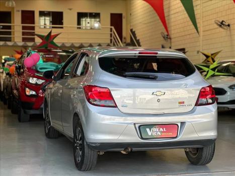 CHEVROLET Onix Hatch 1.4 4P FLEX LTZ AUTOM�TICO, Foto 8