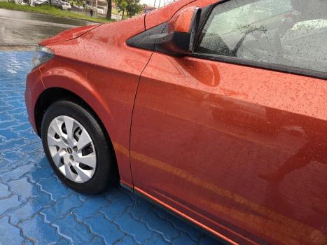 CHEVROLET Onix Hatch 1.4 4P FLEX LT, Foto 5