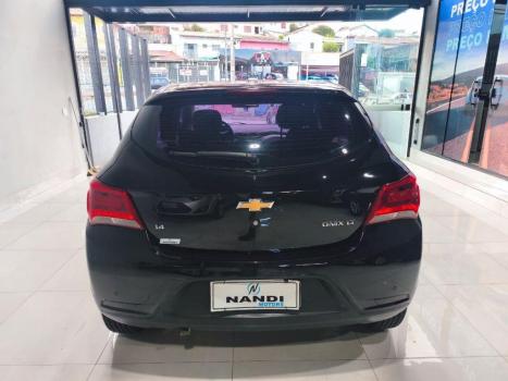 CHEVROLET Onix Hatch 1.4 4P FLEX LTZ, Foto 5