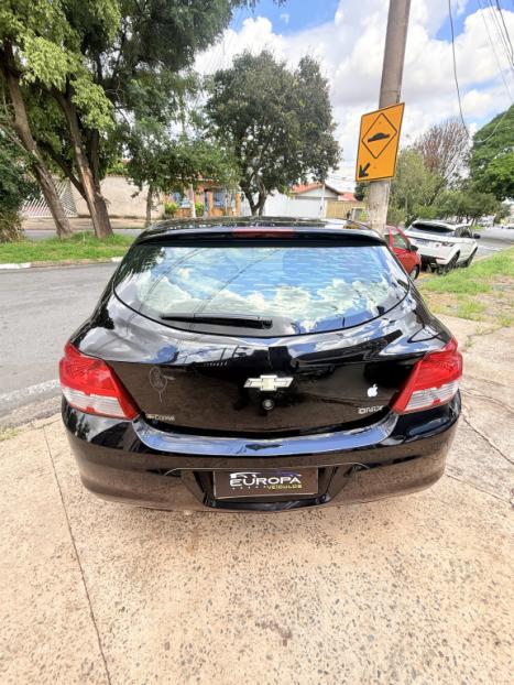 CHEVROLET Onix Hatch 1.0 4P FLEX LS, Foto 8