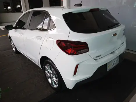 CHEVROLET Onix Hatch 1.0 12V 4P FLEX PREMIER TURBO AUTOM�TICO, Foto 3