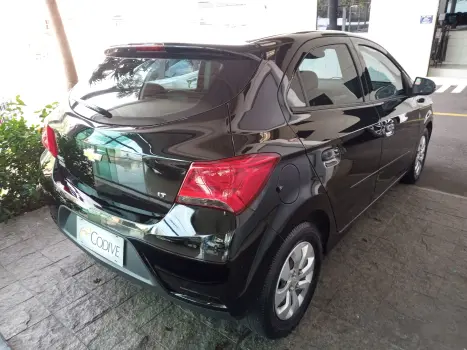 CHEVROLET Onix Hatch 1.0 4P FLEX LT, Foto 3