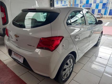 CHEVROLET Onix Hatch 1.0 4P FLEX LT, Foto 4
