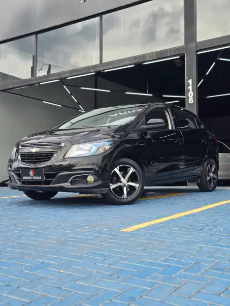 CHEVROLET Onix Hatch 1.4 4P FLEX LT, Foto 1
