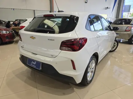 CHEVROLET Onix Hatch 1.0 12V 4P FLEX LT TURBO AUTOM�TICO, Foto 6