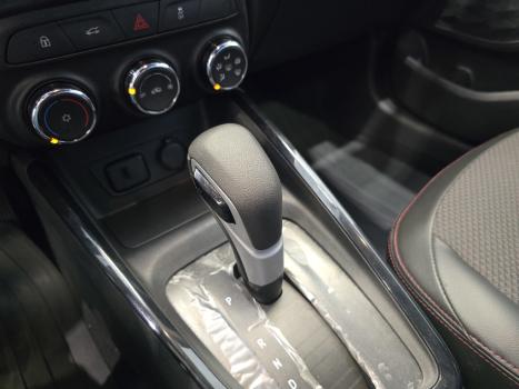 CHEVROLET Onix Hatch 1.0 12V 4P FLEX RS TURBO AUTOM�TICO, Foto 9