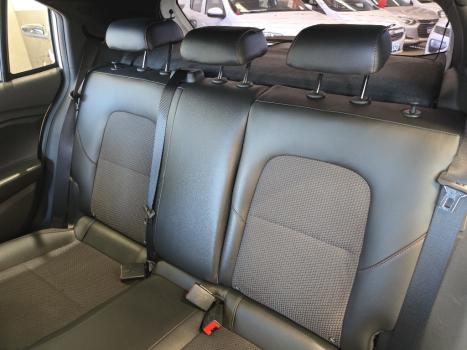 CHEVROLET Onix Hatch 1.0 12V 4P FLEX RS TURBO AUTOM�TICO, Foto 15