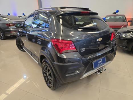 CHEVROLET Onix Hatch 1.4 4P FLEX ACTIV, Foto 4