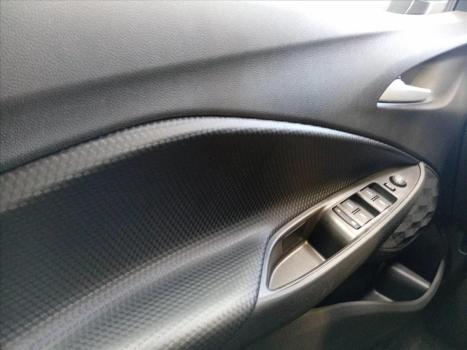 CHEVROLET Onix Hatch 1.0 4P FLEX LTZ TURBO AUTOM�TICO, Foto 11