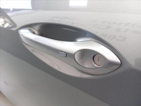 CHEVROLET Onix Hatch 1.0 4P FLEX LTZ TURBO AUTOM�TICO, Foto 14