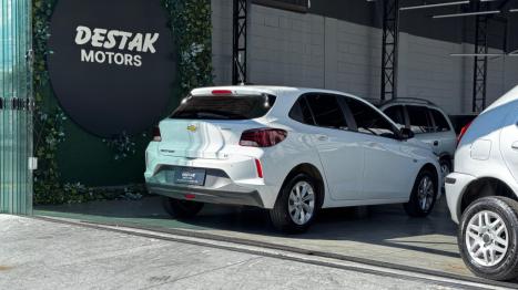 CHEVROLET Onix Hatch 1.0 12V 4P FLEX LT TURBO AUTOM�TICO, Foto 9