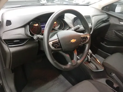CHEVROLET Onix Hatch 1.0 12V 4P FLEX PLUS TURBO AUTOM�TICO, Foto 8