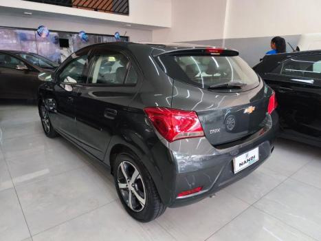 CHEVROLET Onix Hatch 1.4 4P FLEX ACTIV AUTOM�TICO, Foto 6