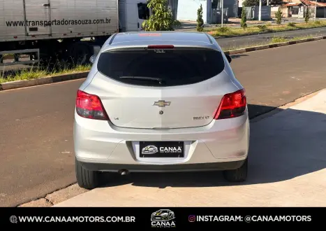 CHEVROLET Onix Hatch 1.4 4P FLEX LT, Foto 5