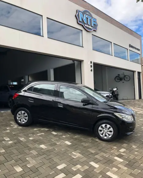 CHEVROLET Onix Hatch 1.0 4P FLEX LS, Foto 4