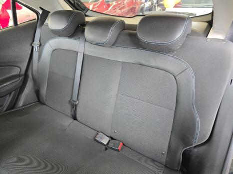 CHEVROLET Onix Hatch 1.4 4P FLEX LT, Foto 14
