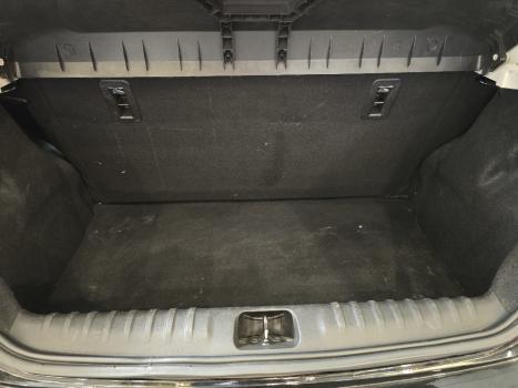 CHEVROLET Onix Hatch 1.4 4P FLEX LT, Foto 15