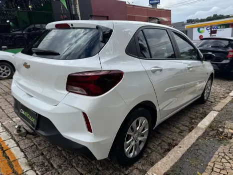 CHEVROLET Onix Hatch 1.0 4P FLEX LT, Foto 4